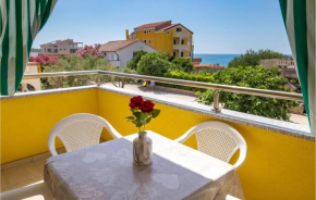 Cozy Apartment In Povljana With Lake View